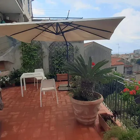 Elci Apartment *