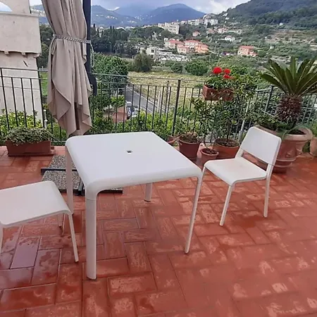 Elci Apartment *